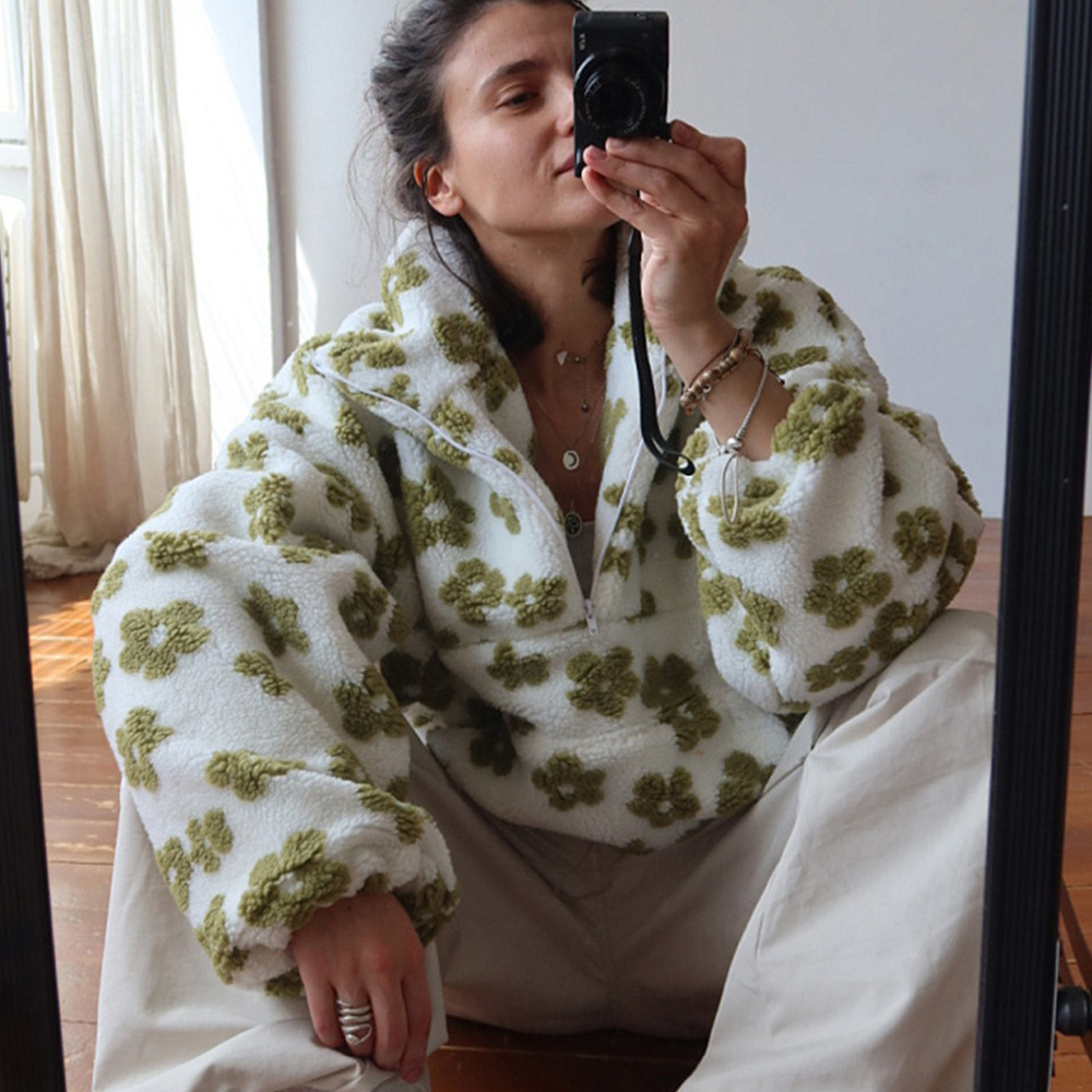 Suéter Feminino 2027 Novo de L - Plant Parent Hoodie avaliação e preço